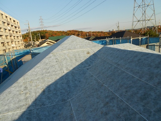 雨漏り原因に発展しやすい防水シート